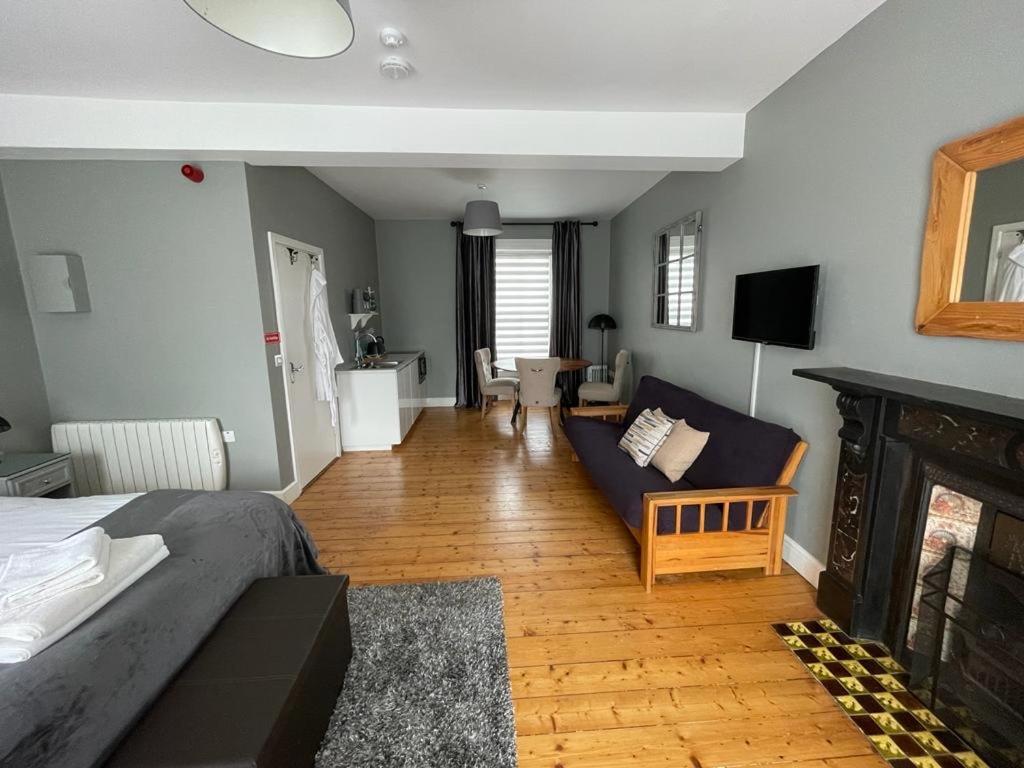 6 New Street Selfcatering Bnb Studio 1 Bantry Buitenkant foto